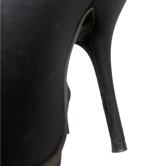 Balenciaga Authentic Knife Crepe Jersey Boots - Picture 15 of 15